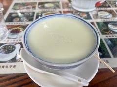 -周大娘牛乳(旧寨古村总店)