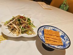 顺德捞鱼皮-香港龙凤楼(陆家嘴中心店)