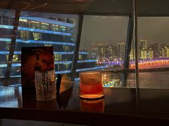 -SU lounge the lake view湖景酒廊