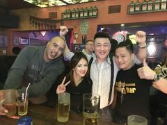-丽纳尔斯酒吧LENORE’S BAR(三经街店)