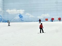 -哈尔滨热雪奇迹