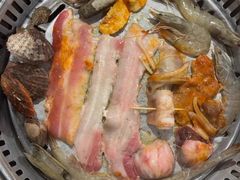 -汉金城海鲜烤肉自助百汇(威海威高广场店)
