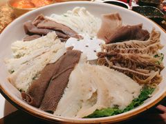 川门毛肚七绝-哥老官重庆美蛙鱼头(虹口龙之梦店)