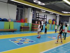 -逗你运动体能训练中心(冠城店)