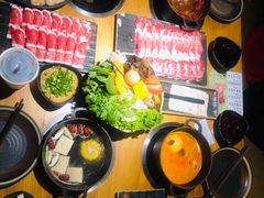 -呷哺呷哺 黄金牧场 (新中关购物中心店)