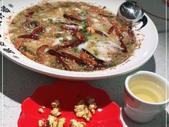 -江渔儿酸菜鱼(曜一城店)