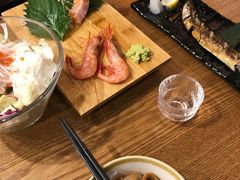 -泰居酒屋日式料理烧肉