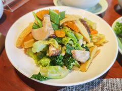 耗油炒杂菜-mango tree芒果树泰国餐厅(青岛万象城店)