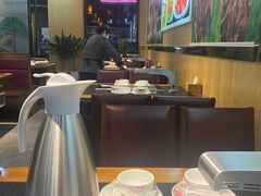 大堂-刘记大块烤羊腿餐吧(北沙滩店)