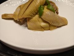 上海白斩鸡-忆家名门·上海菜(徐家汇店)
