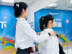 -蓝话筒·少儿成人演讲口才·主持朗诵·戏剧表演(大华第一坊店)