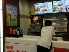 -肯德基(中纬店)
