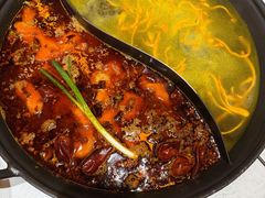 -旧街市鲜货老火锅(大光路店)