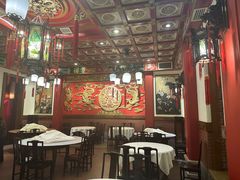 -梅龙镇酒家(南京西路总店)