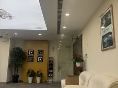 -钟表维修服务中心(人民广场店)