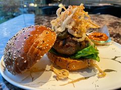 墨西哥烟熏辣味芝心汉堡-Lets burger非常汉堡·环球风味(蓝色港湾店)