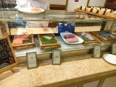 -大中华希尔顿酒店-念自助餐·嗨啤·小龙虾