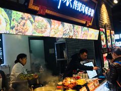 -八一路好吃街(雨田商务大厦店)