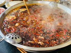 -储奇门鳝鱼火锅(总店)