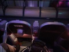 -海底巡游艇:尼莫和好友的海洋世界