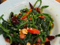 -伊京轩兰州牛肉面(闹市口店)