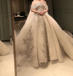 -GRACE KELLY婚纱与礼服(北京店)