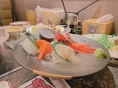 -牛YO寿喜烧·铁板烧和牛火锅自助(市府恒隆店)