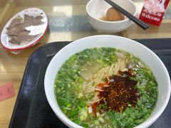 -陇上全荟兰州传统牛肉面(延吉路店)