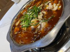 -乡土特色.冷锅鱼.牦牛肉汤锅