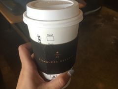 -星巴克(武康路店)