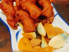 腊八蒜泡凤爪-聚首堂·特色小吃·肘子(什刹海德胜门店)