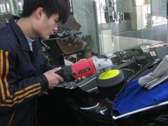 -壹捷汽车服务徐汇店(上海旗舰店·徐汇店)