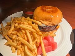 -MAGPIE喜鹊派餐厅(华侨城店)