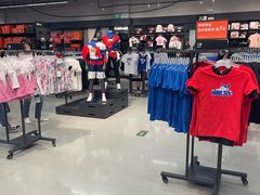 -王府井奥莱临潼小镇(临潼店)