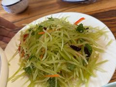 -溢心园香河肉饼总店