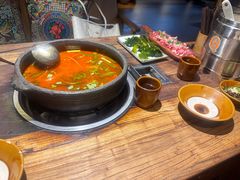 -贵厨酸汤牛肉(花果园国际中心店)