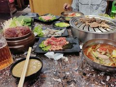 -啊美丽炭火烤肉(滑翔一店)