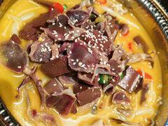 -古都历食南京菜·烤鸭·鸭血粉丝·汤包(南京博物院店)