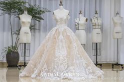 -南京宝娜嫁衣婚纱礼服馆(中央路店)