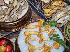 -芸山季·云南野生菌火锅(南翔印象城MEGA店)