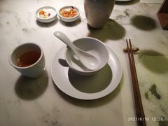-初蓉丨遇见新川菜(亲贤街荣耀店)