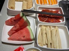 -海底捞火锅鲜切牛肉主题店(长寿路店)