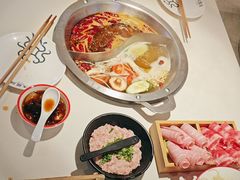 -大龙燚火锅(天安云谷店)
