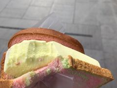 -詹爷爷乌节路街头冰淇淋