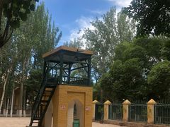 -艾提尕尔清真寺