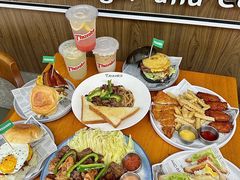 -Thanks美式餐厅(汉堡咖啡店)