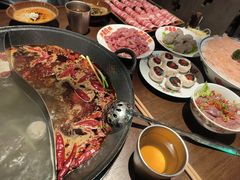 -鸿姐老火锅(疁城新天地店)