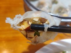 -老前童小吃(北明程路店)