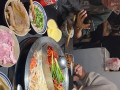-四小区火锅·巷子里的重庆火锅(花照壁店)