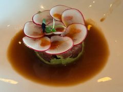 金枪鱼塔塔配牛油果-Jean Georges